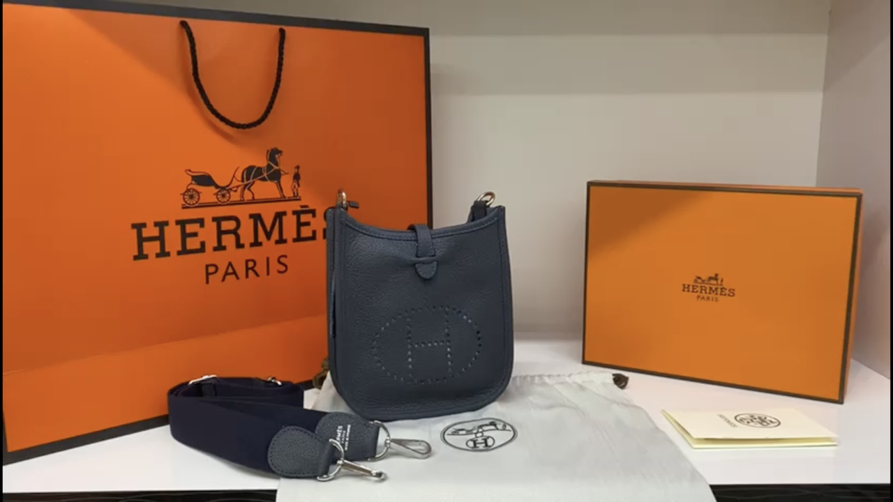 HERMES EVELYN