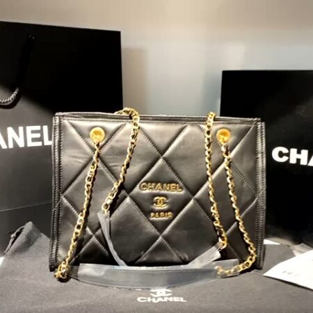 CHANEL TOTE BAG