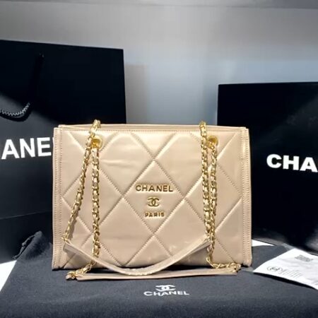 CHANEL TOTE BAG