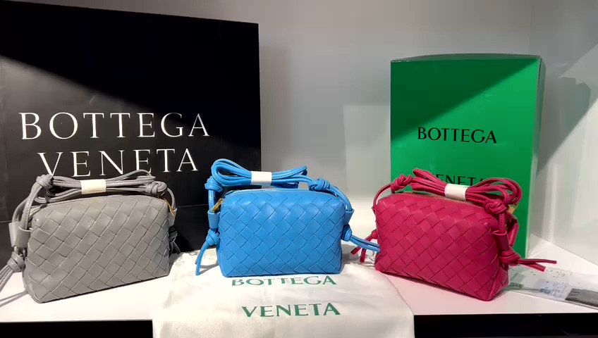 BOTTEGA VENETA CROSSBODY BAG